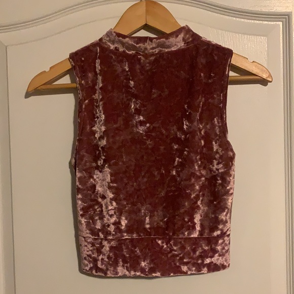 Crushed velvet style mock neck top - Picture 2 of 3